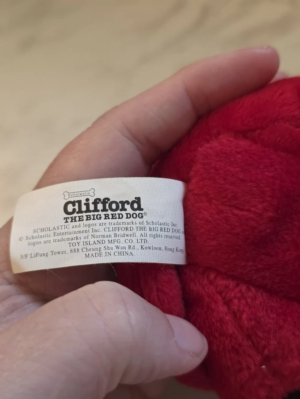 Scholastic Clifford the Big Red Dog Toy with Green Hat and Yellow Star